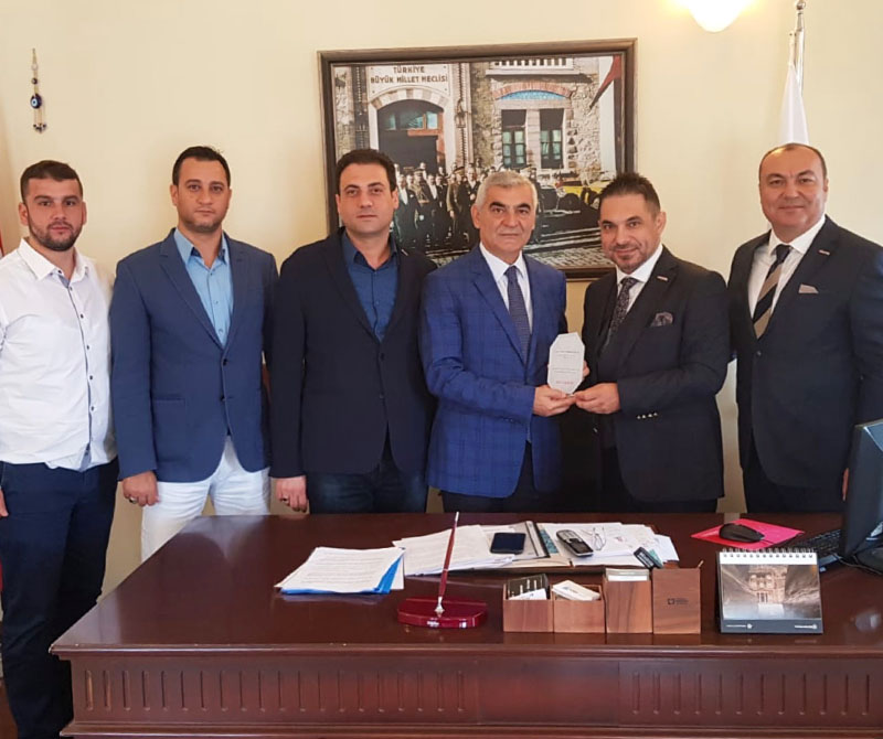 İzmir İl Kültür ve Turizm Müdürü Sayın Murat KARAÇANTA’yı Ziyaret Ettik